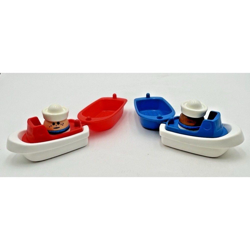 Little Tikes Vintage Stacking Boat Ship Toy Bath Toys Set Little People